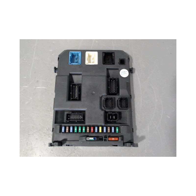 BOITIER GESTION HABITACLE PEUGEOT 207