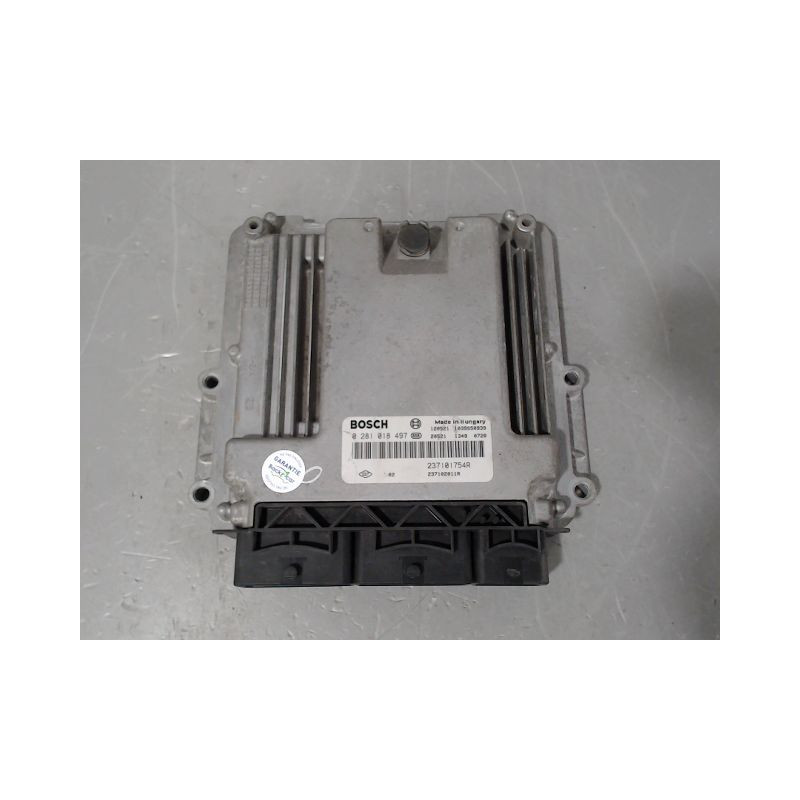 CALCULATEUR MOTEUR RENAULT TRAFIC