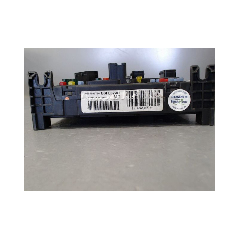 BOITIER GESTION HABITACLE PEUGEOT 206