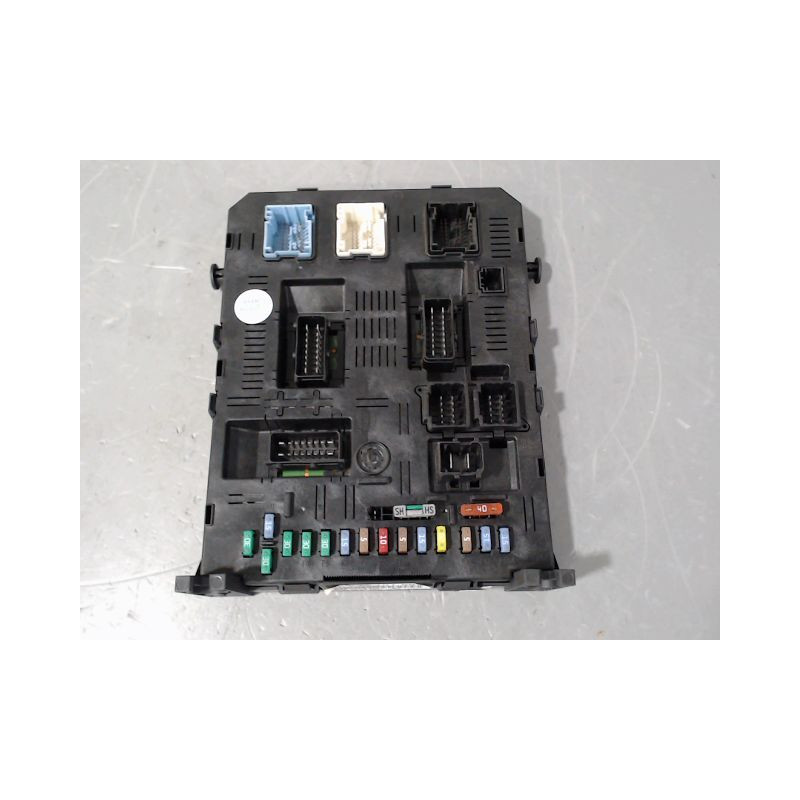 BOITIER GESTION HABITACLE CITROEN C4