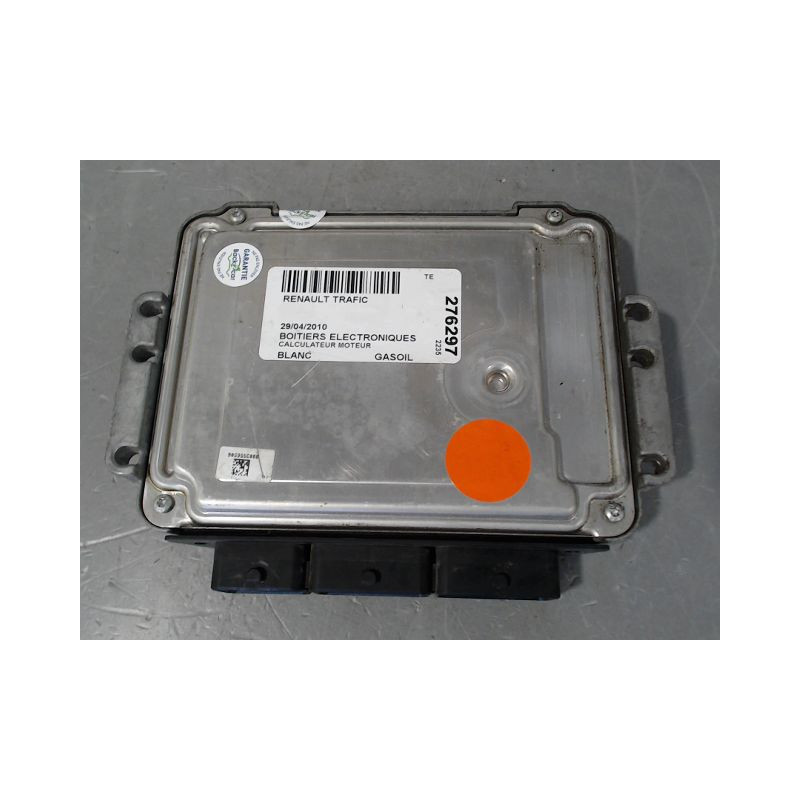 CALCULATEUR MOTEUR RENAULT TRAFIC