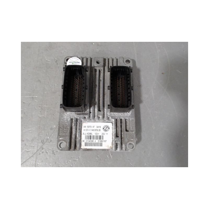 CALCULATEUR MOTEUR FIAT 500