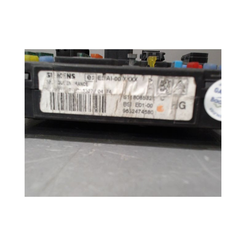 BOITIER GESTION HABITACLE PEUGEOT 206