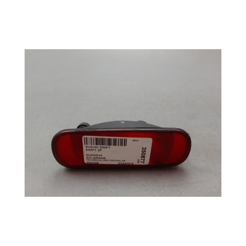FEU BROUILLARD CENTRAL ARRIERE SUZUKI SWIFT 3P