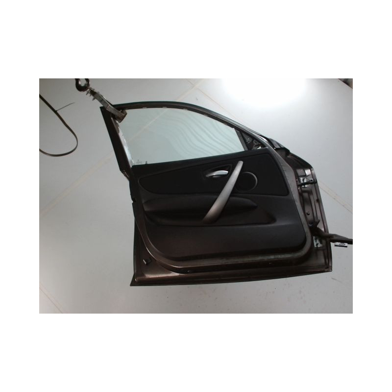 PORTE AVANT GAUCHE B.M.W. SERIE 1