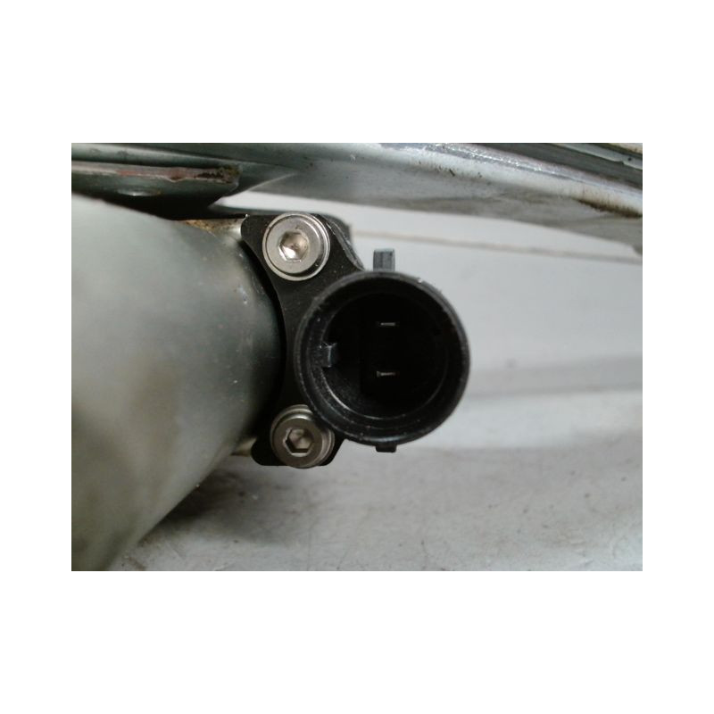 MECANISME+MOTEUR LEVE-GLACE AVANT DROIT DACIA SANDERO 2008-