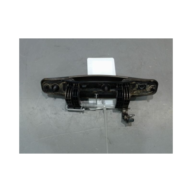 POIGNEE EXTERIEURE PORTE AVANT GAUCHE DACIA DUSTER