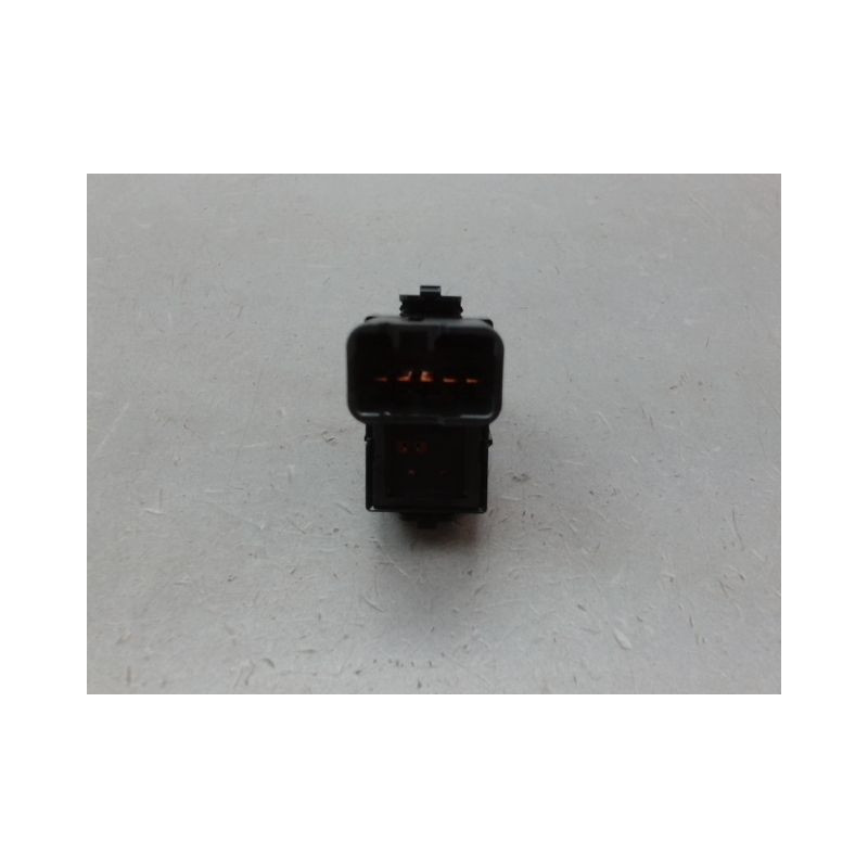 COMMANDE LEVE-GLACE PORTE ARG MITSUBISHI SPACESTAR