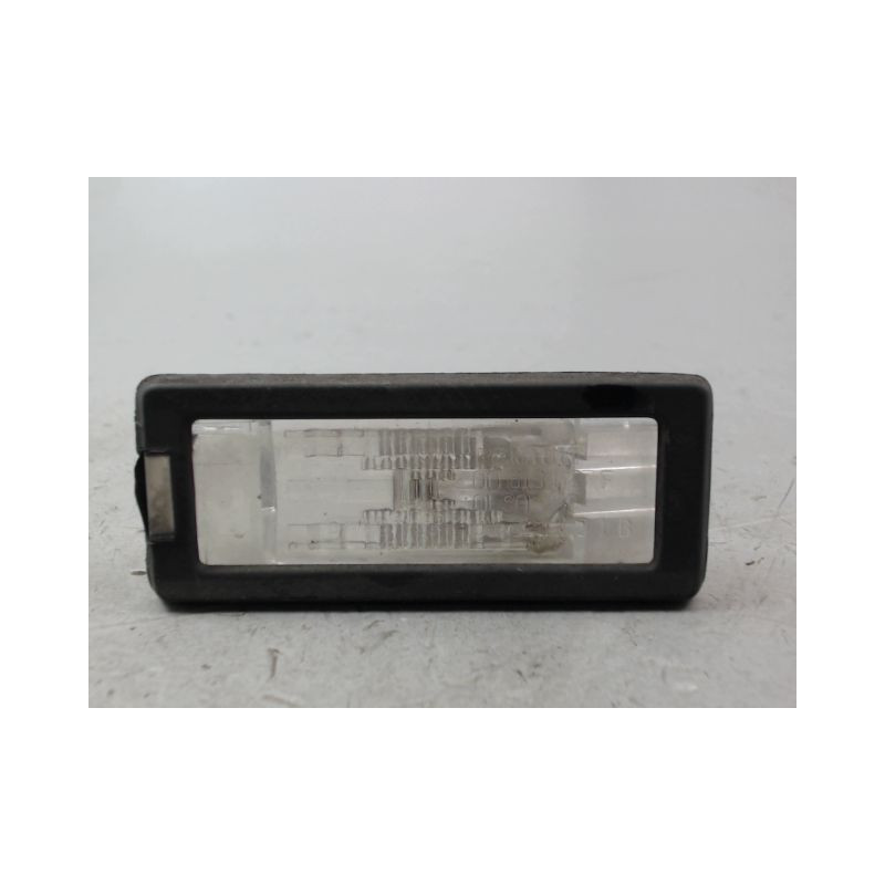ECLAIREUR PLAQUE DE POLICE GAUCHE RENAULT SCENIC MONOSP. III Phase 1 2009-2011