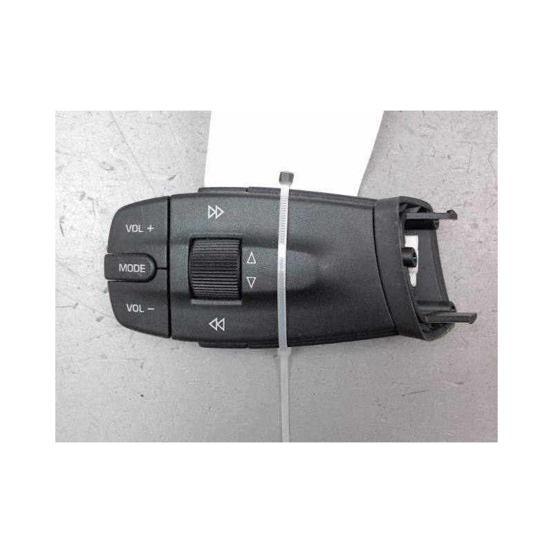 COMMANDE AUTORADIO SEAT IBIZA IV Phase 1 2008-2012