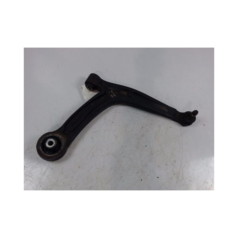 TRIANGLE INFERIEUR AVANT DROIT FIAT 500