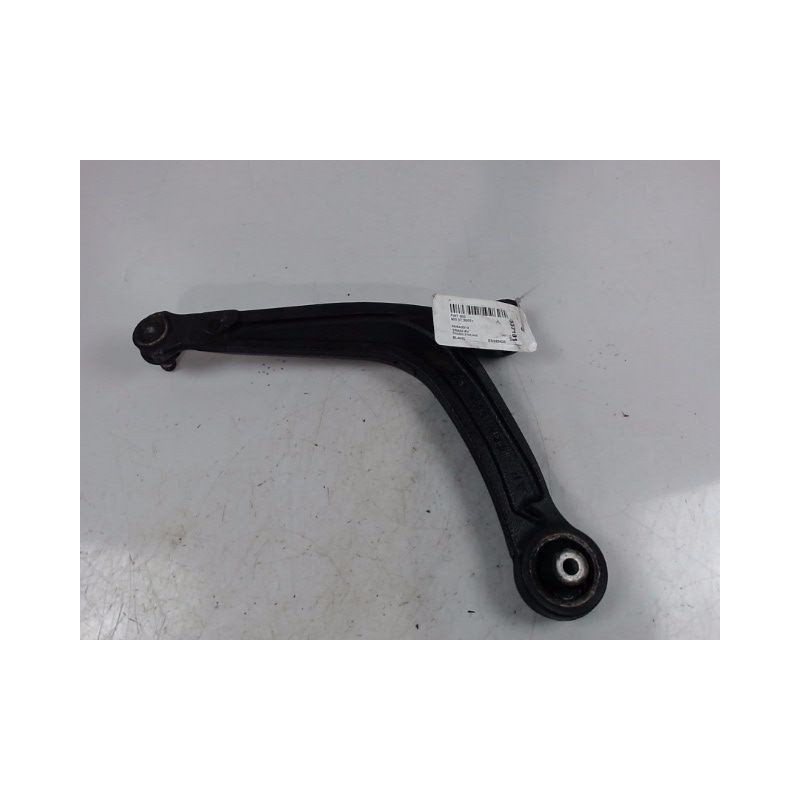 TRIANGLE INFERIEUR AVANT DROIT FIAT 500