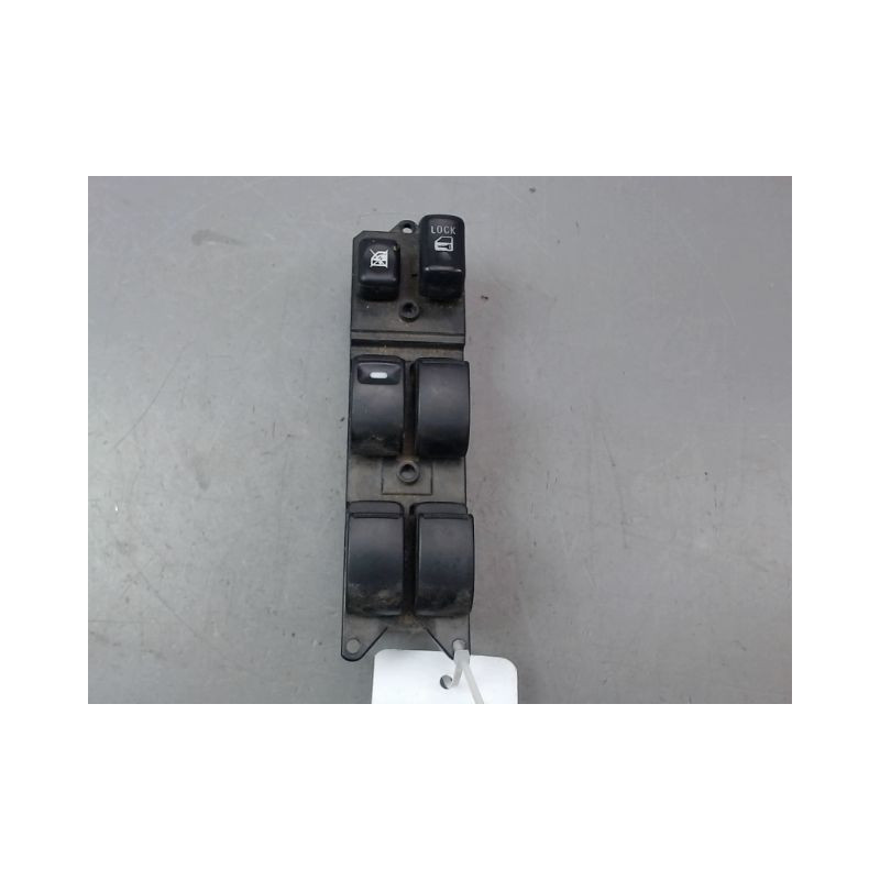 COMMANDE LEVE-GLACE PORTE AVG MITSUBISHI OUTLANDER