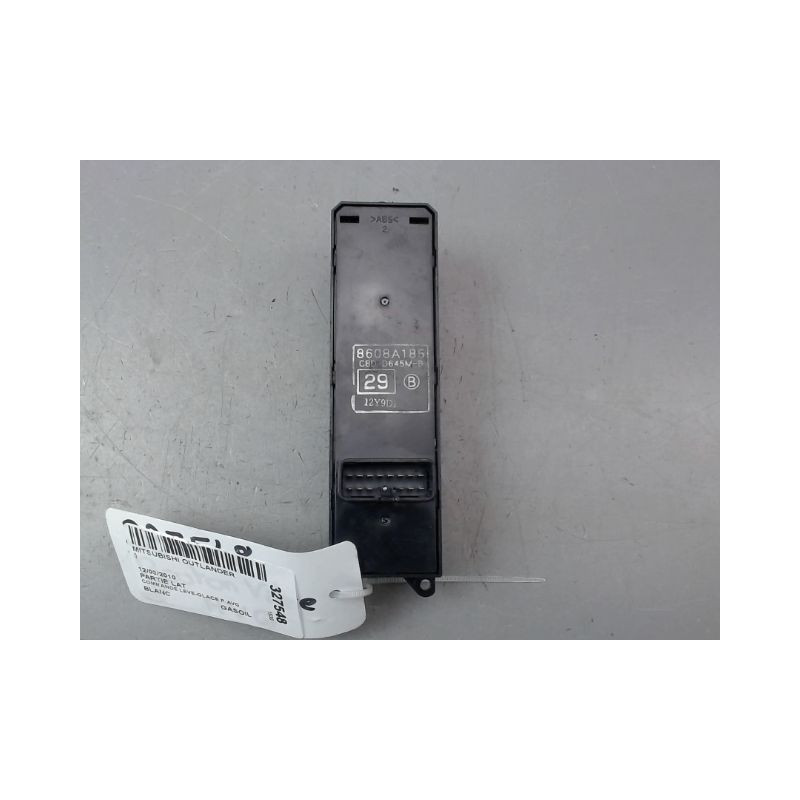 COMMANDE LEVE-GLACE PORTE AVG MITSUBISHI OUTLANDER