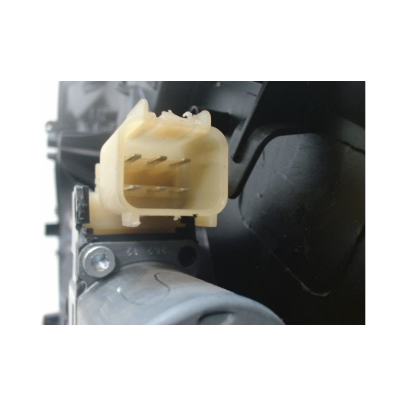 MECANISME+MOTEUR LEVE-GLACE AVANT GAUCHE FORD FIESTA VI Phase 1 2008-2012