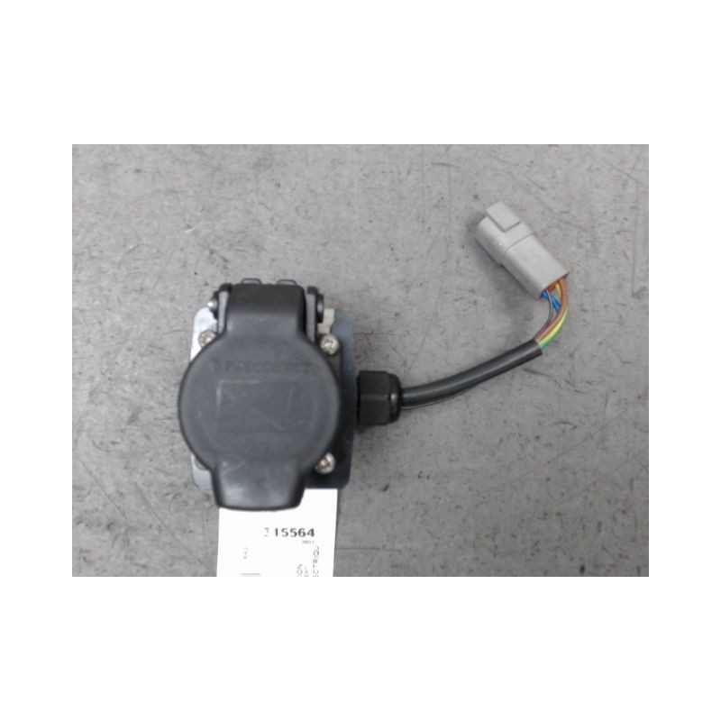 VOLET DE TRAPPE CHARGEMENT ELECTRIQUE AIXAM S10