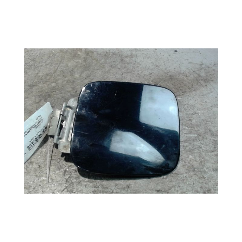 VOLET DE TRAPPE CARBURANT TOYOTA L.CRUISER
