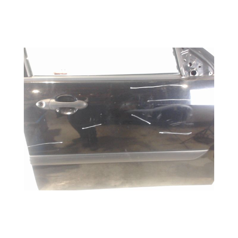 PORTE AVANT DROIT FORD FOCUS 98-04