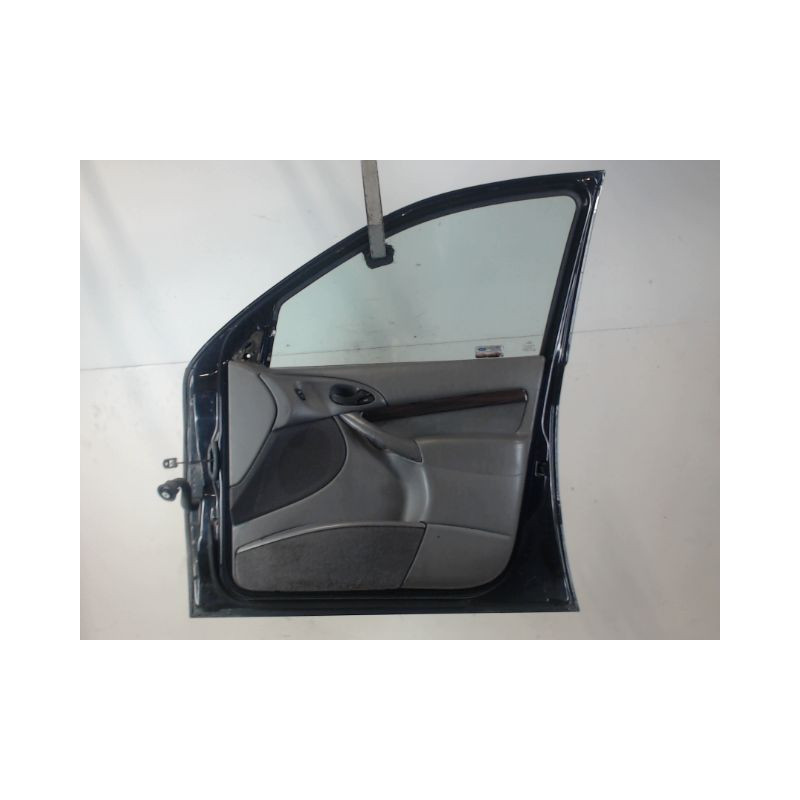 PORTE AVANT DROIT FORD FOCUS 98-04