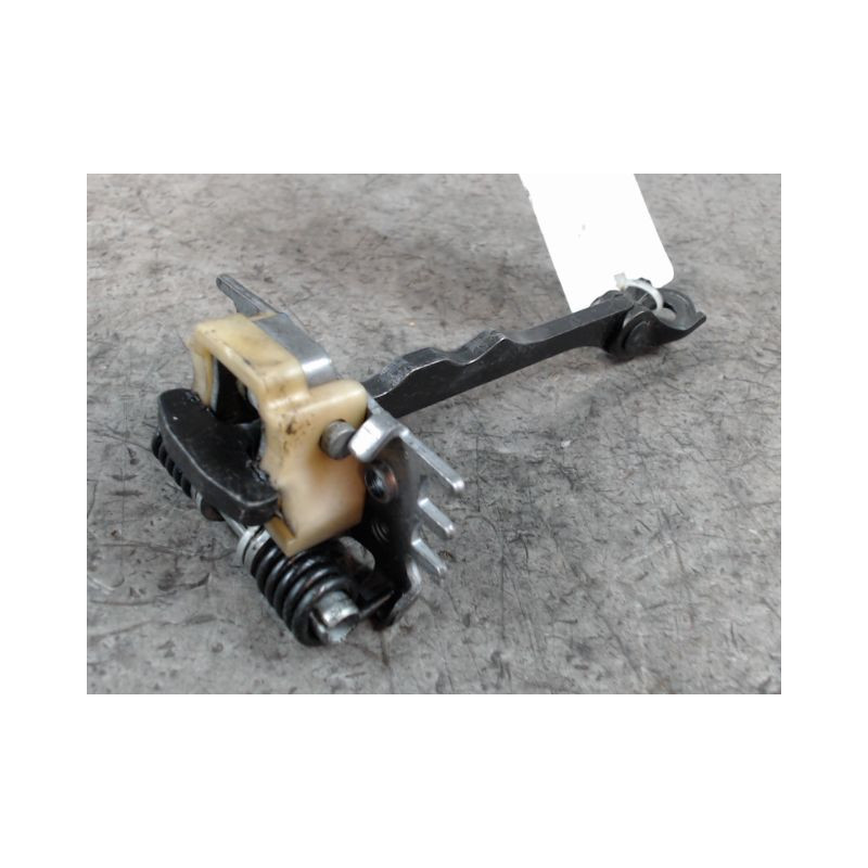 TIRANT PORTE AVANT GAUCHE RENAULT MEGANE III 2008-