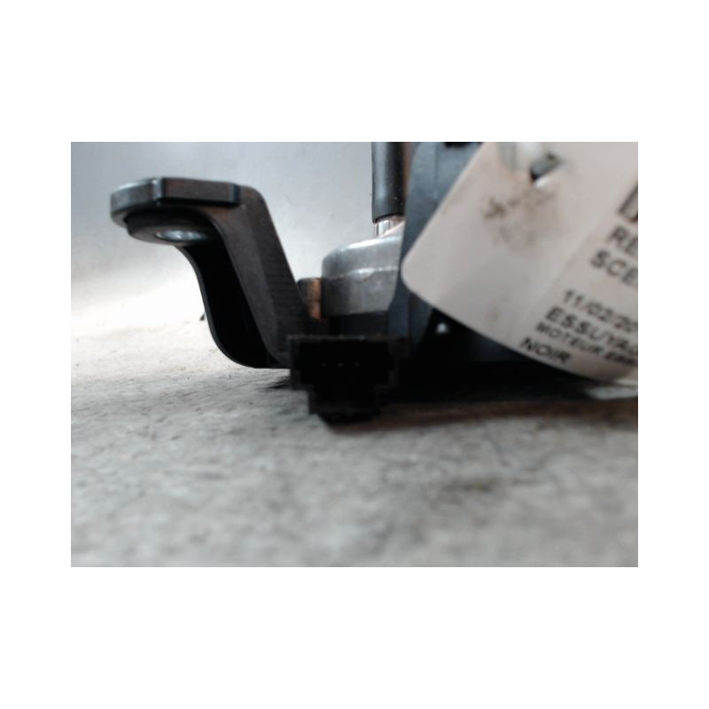 MOTEUR ESSUIE-GLACE ARRIERE RENAULT SCENIC III 2009-