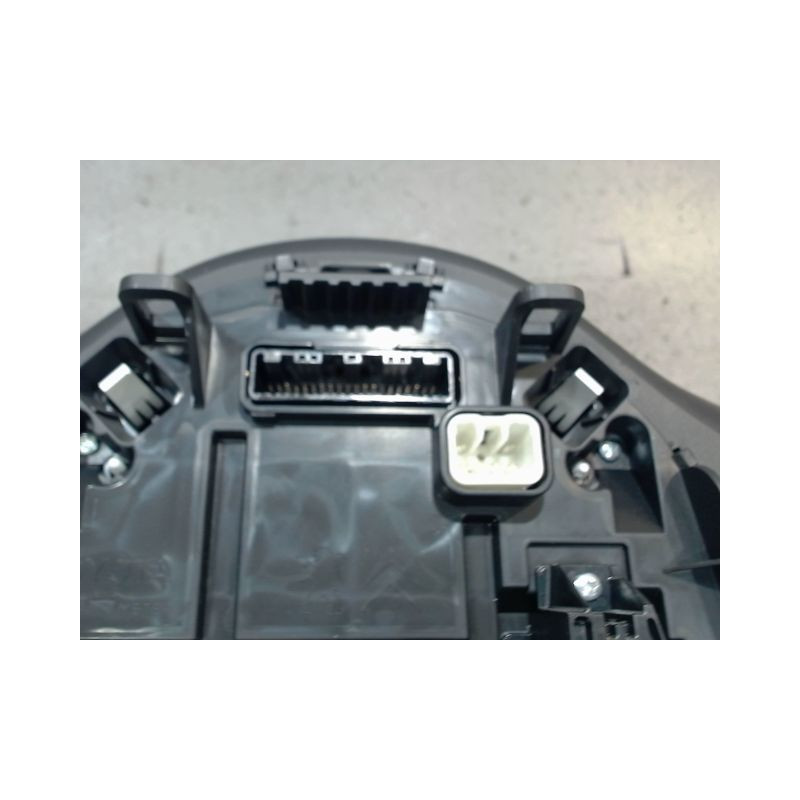 BLOC COMPTEURS TOYOTA AYGO