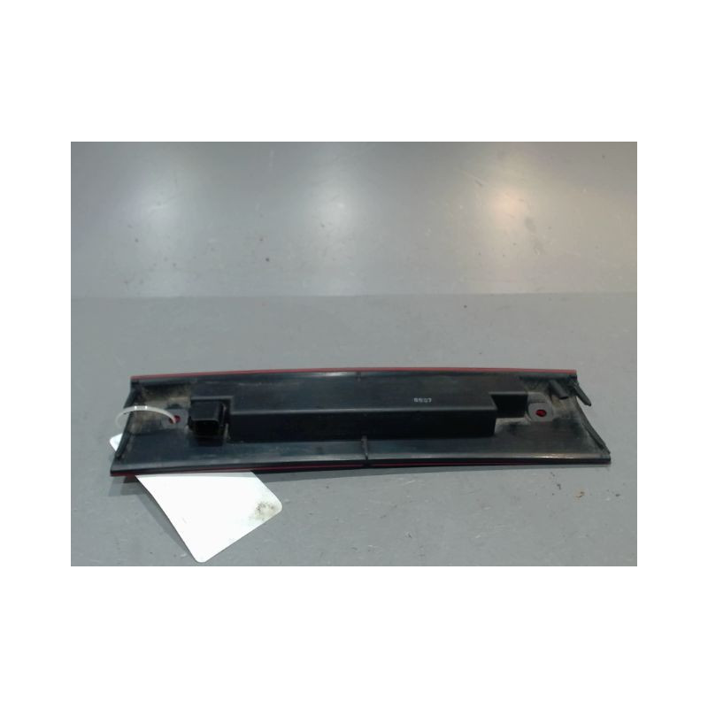 FEUX STOP SUPPLEMENTAIRE FORD C-MAX