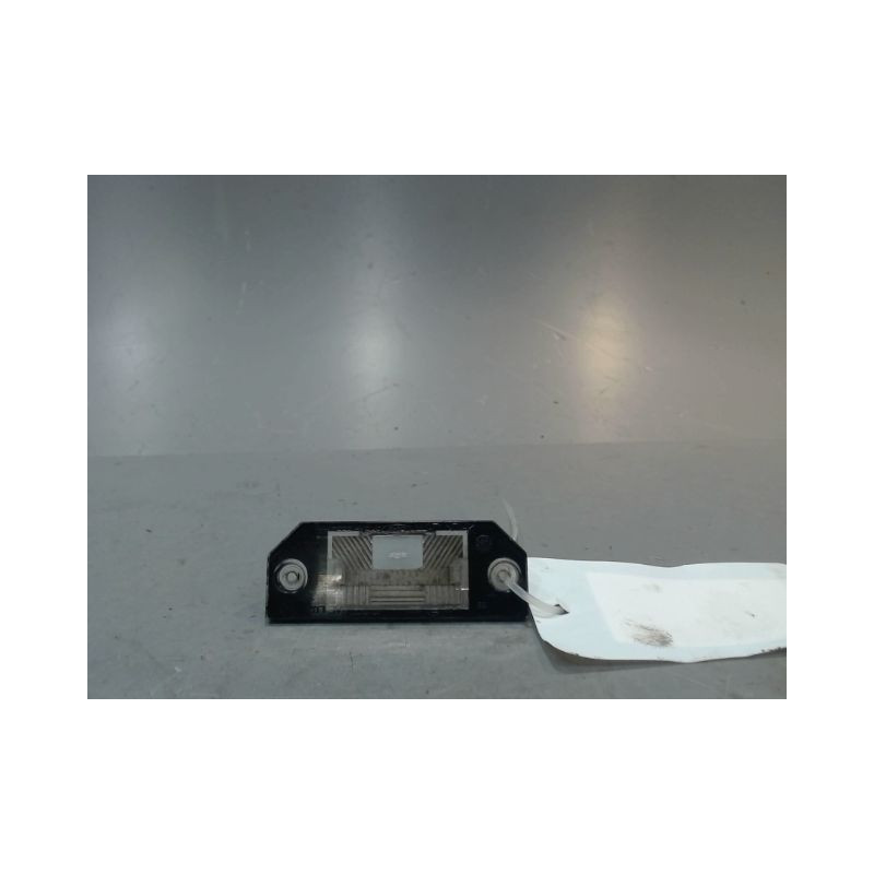 ECLAIREUR PLAQUE DE POLICE DROIT FORD C-MAX