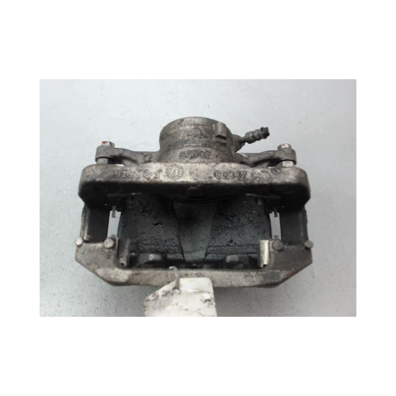 ETRIER DE FREIN AVANT DROIT CITROEN C5 AIRCR.