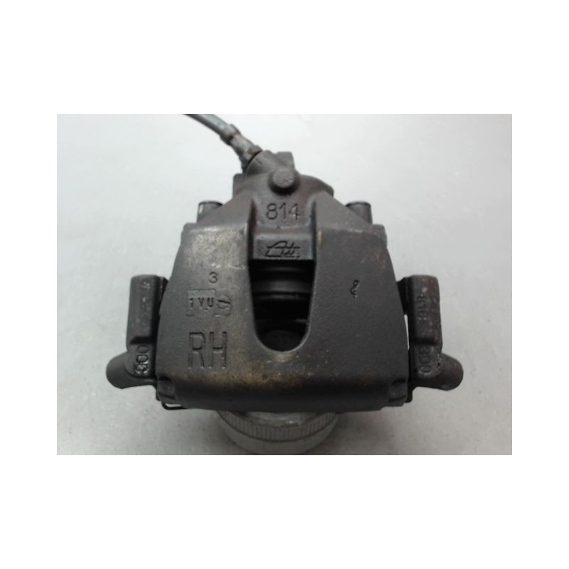 ETRIER DE FREIN AVANT DROIT FORD KUGA BREAK I 2008-2012