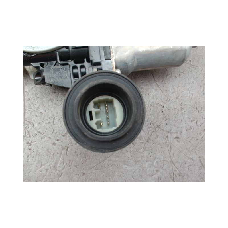 MECANISME+MOTEUR LEVE-GLACE ARRIERE DROIT TOYOTA RAV4 BREAK III Phase 1 2006-2009