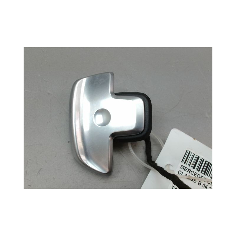 PALETTE AU VOLANT G MERCEDES CLASSE B 2008-