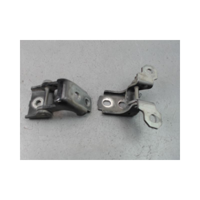 CHARNIÈRE PORTE AVD RENAULT MEGANE COUPE III Phase 1 2008-2012
