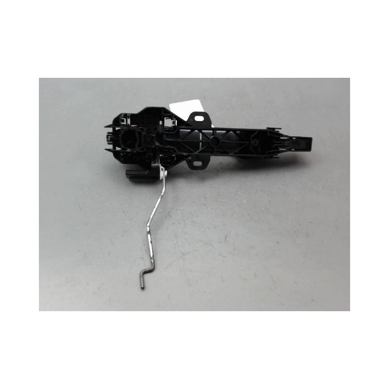 POIGNEE EXTERIEURE PORTE AVANT DROIT DACIA SANDERO 2008-