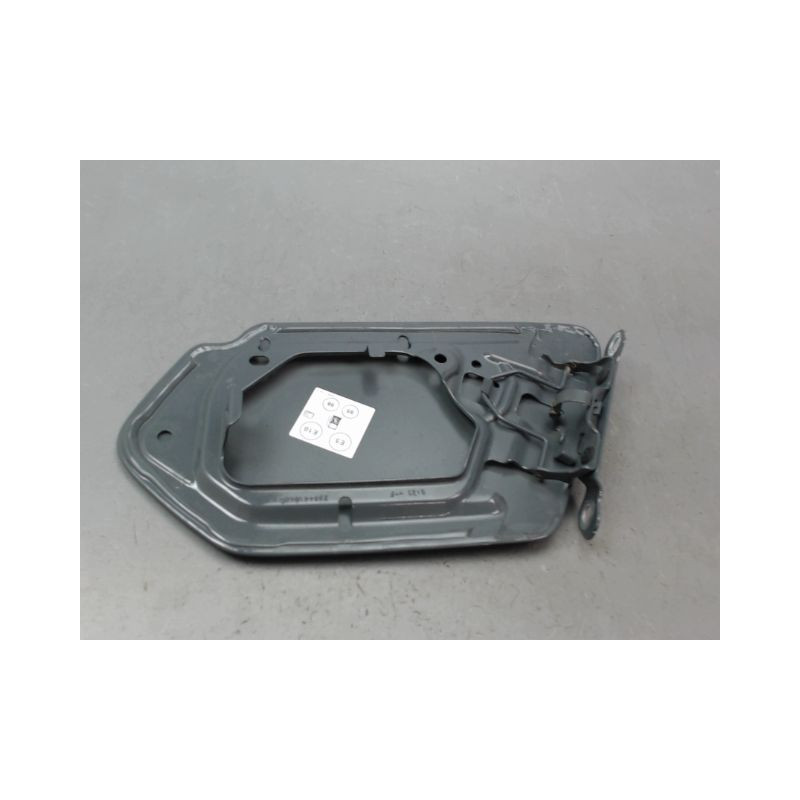 VOLET DE TRAPPE CARBURANT DACIA SANDERO 2008-