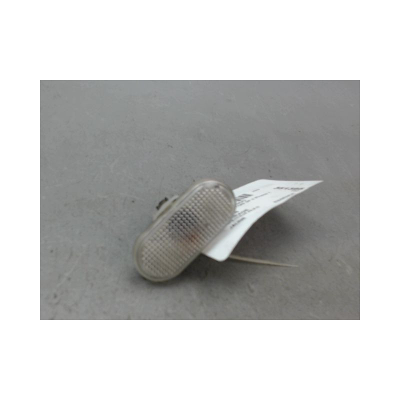 REPETITEUR AILE DROIT RENAULT TWINGO II Phase 1 2007-2011
