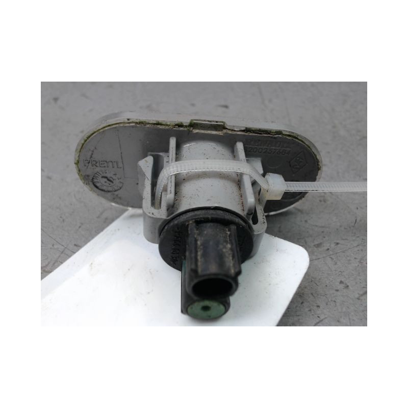 REPETITEUR AILE GAUCHE RENAULT TWINGO II Phase 1 2007-2011
