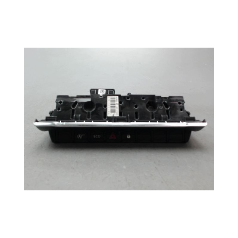 BOUTON DE WARNING RENAULT CLIO IV Phase 1 2012-...