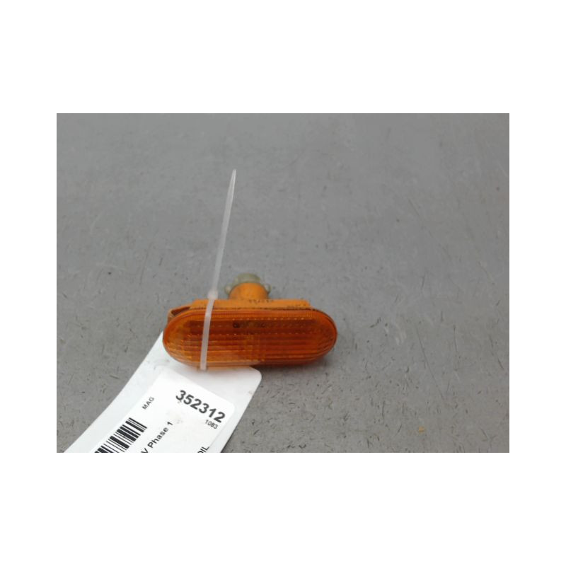 REPETITEUR AILE DROIT FORD FIESTA V Phase 1 2002-2005