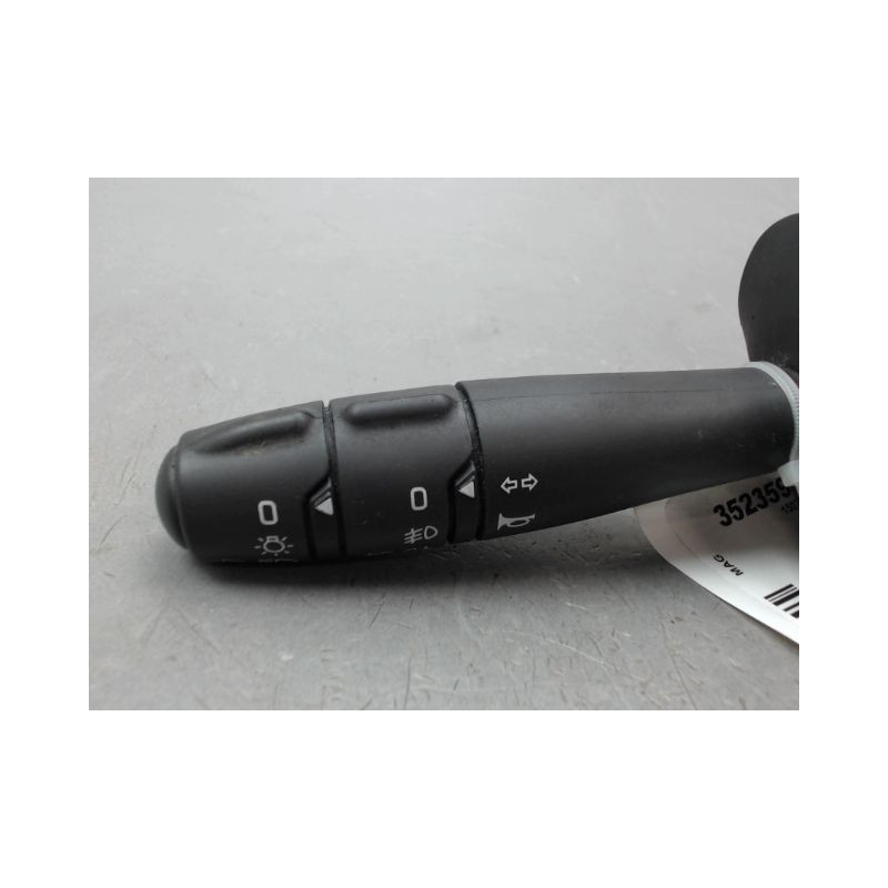 COMMANDE ECLAIRAGE DACIA SANDERO I 2008-2012