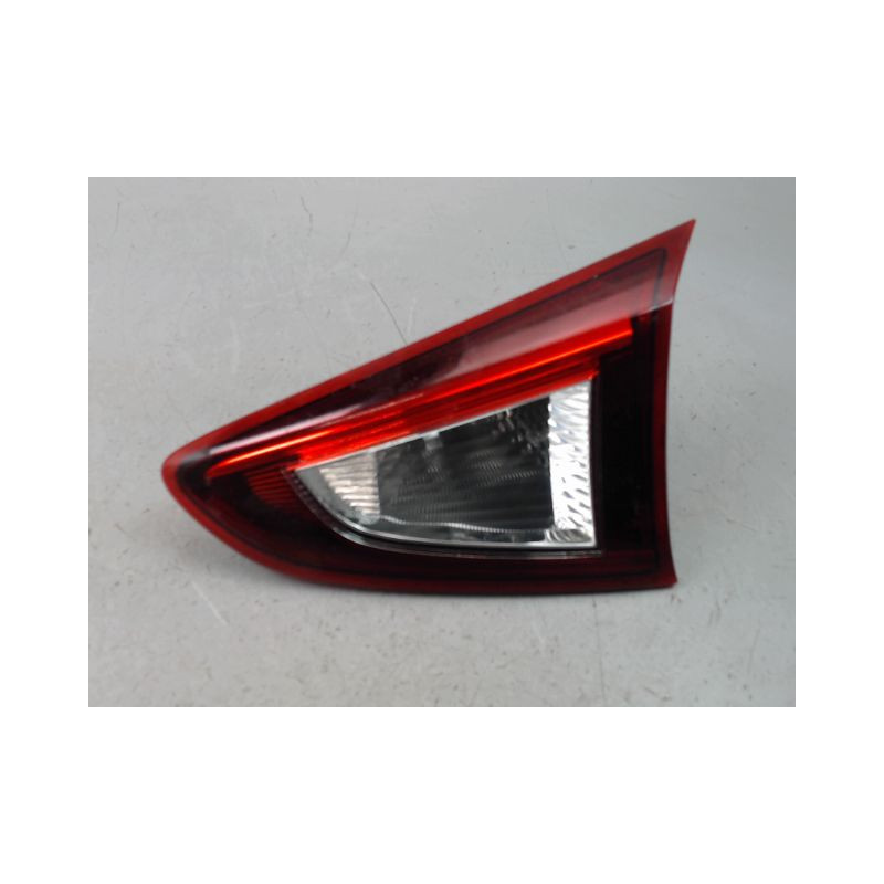 FEU ARRIERE INTERIEUR DROIT MAZDA MAZDA 2