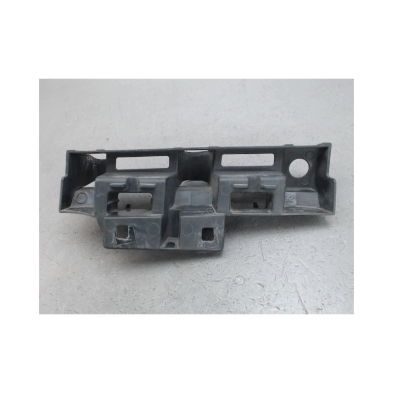 SUPPORT PARE-CHOC AVD RENAULT MEGANE