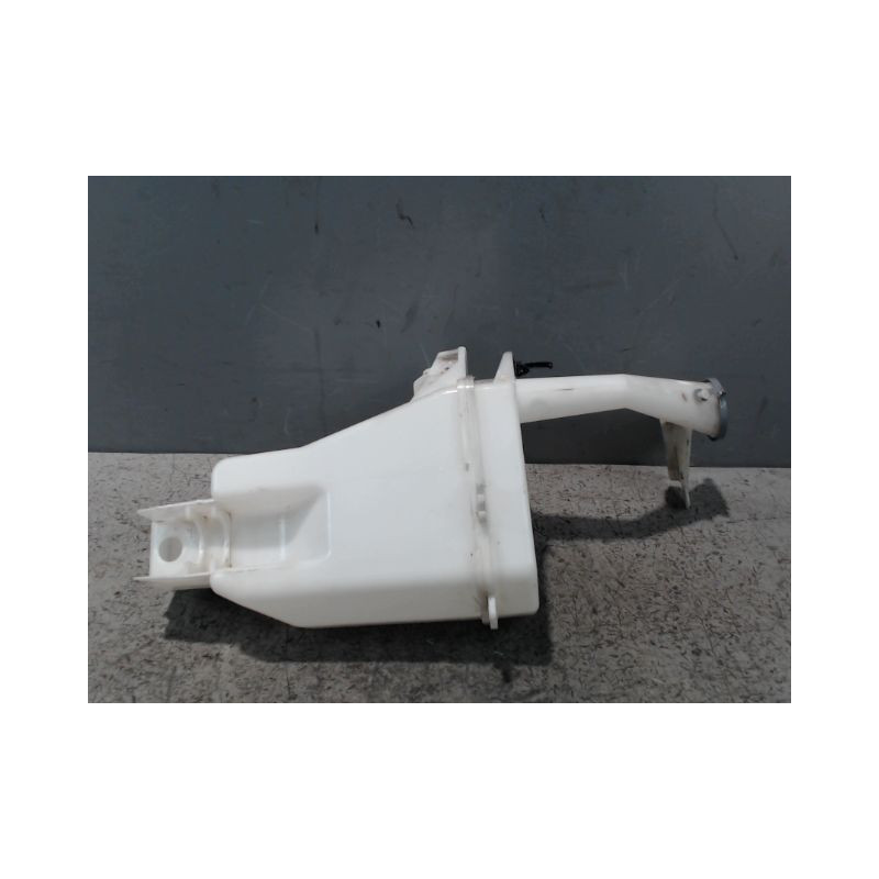 RESERVOIR LAVE-GLACE AVANT NISSAN NOTE
