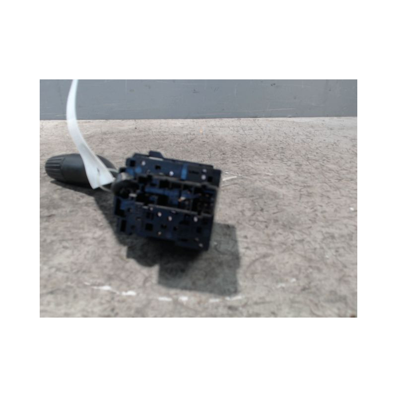 COMMANDE ESSUIE GLACE HONDA JAZZ