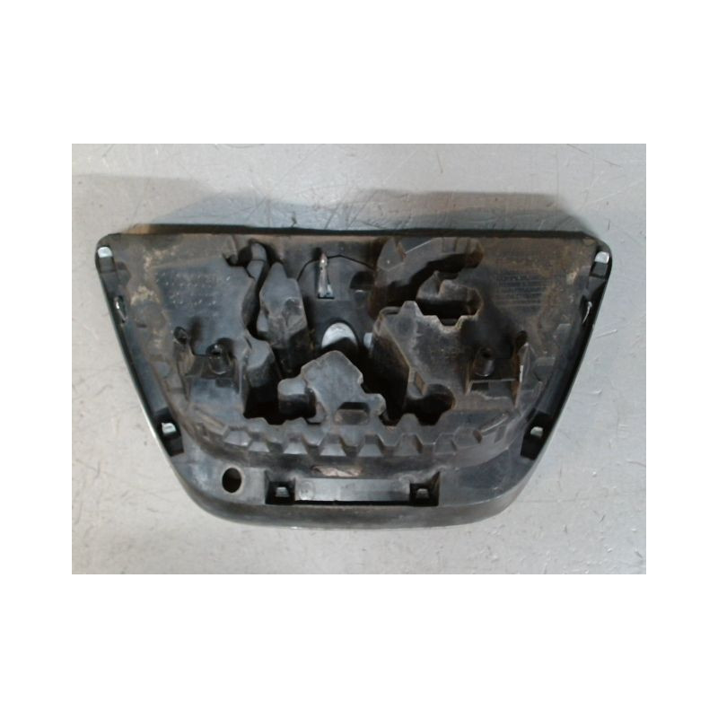 SIGLE CALANDRE PEUGEOT 5008 2009-