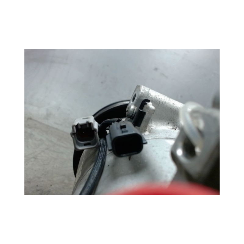 COMPRESSEUR AIR CONDITIONNE RENAULT CLIO