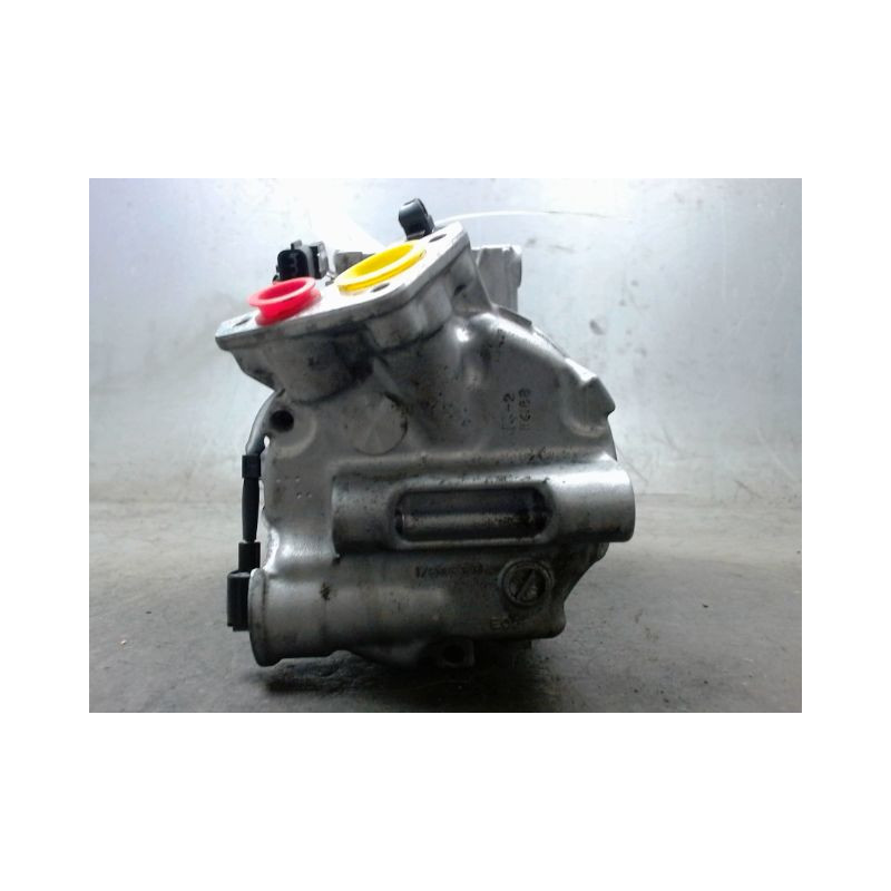 COMPRESSEUR AIR CONDITIONNE RENAULT MEGANE