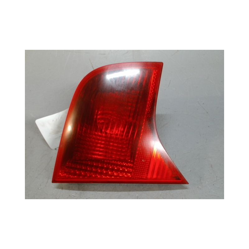 FEU ARRIERE INTERIEUR GAUCHE AUDI A4 2004-