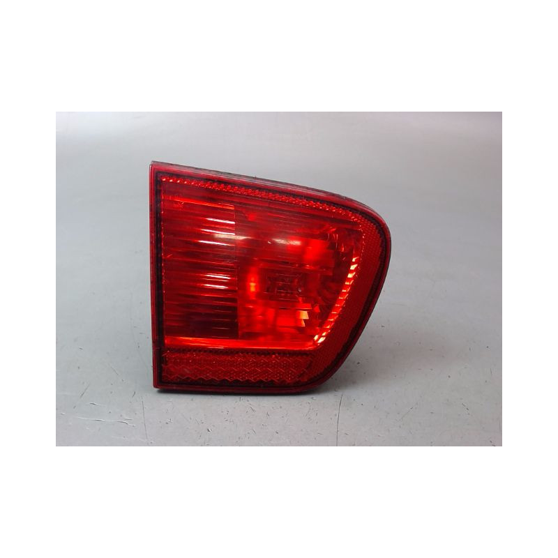 FEU ARRIERE INTERIEUR GAUCHE SEAT IBIZA III Phase 1 (6L) 2002-2006