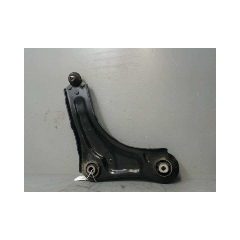 TRIANGLE INFERIEUR AVANT DROIT RENAULT MEGANE